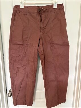 Old Navy WoMen's barrel leg Pants in Rust Brown